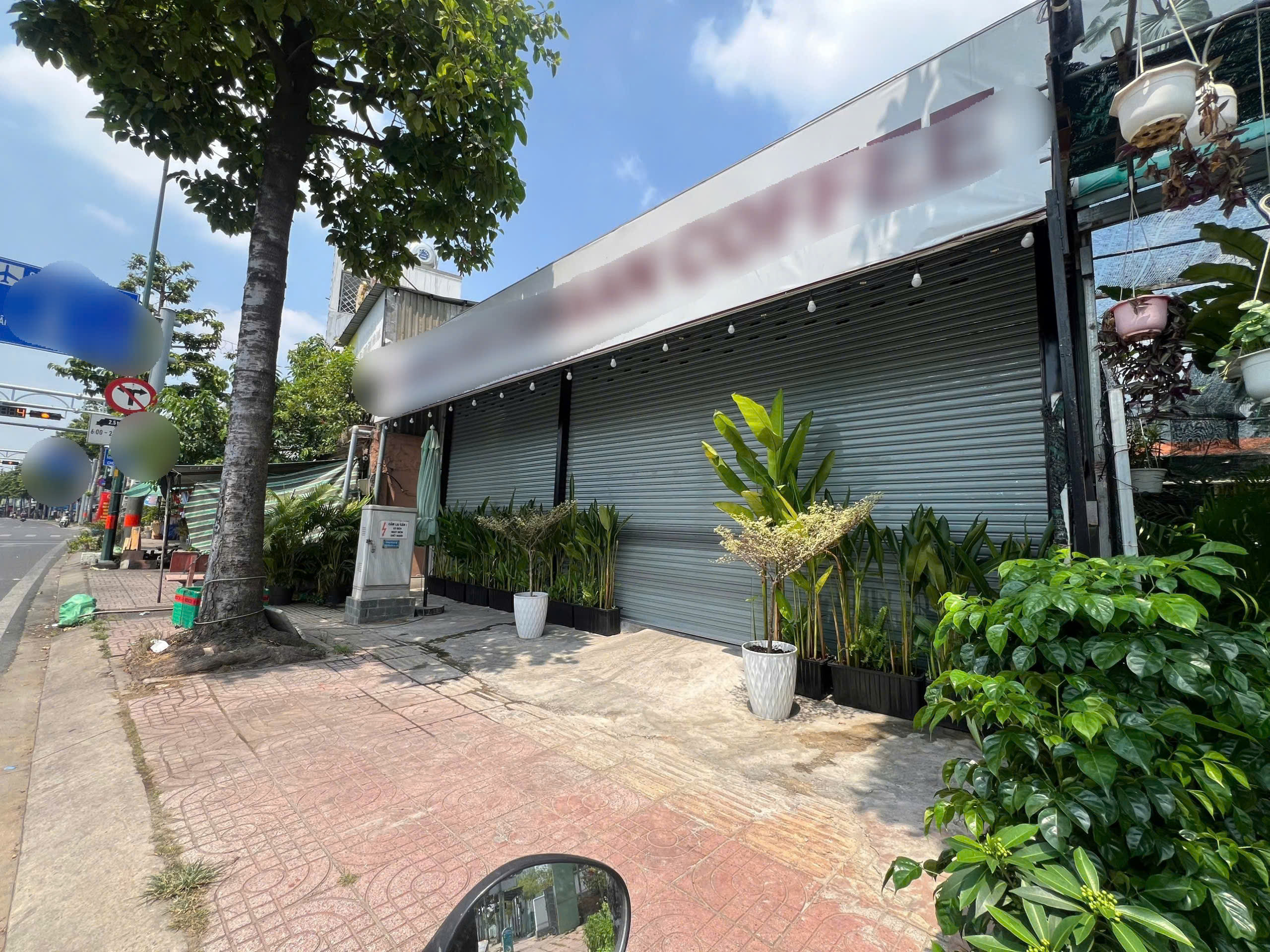 Sang quán cafe mặt tiền đường Phạm Văn Đồng, Linh Tây, Thủ Đức 