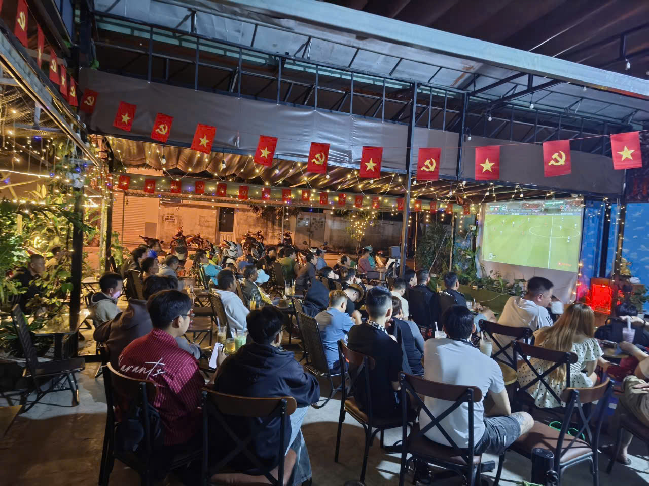 Sang nhượng quán cafe góc 2 mặt tiền, ngay ngã 3 – Phường Tân Phú, Thủ Đức