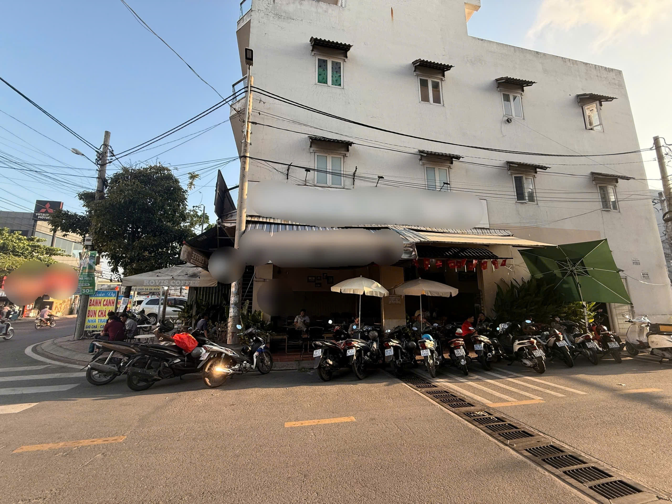 Sang nhượng quán cafe 2 mặt tiền Hoàng Hữu Nam, P. Long Bình