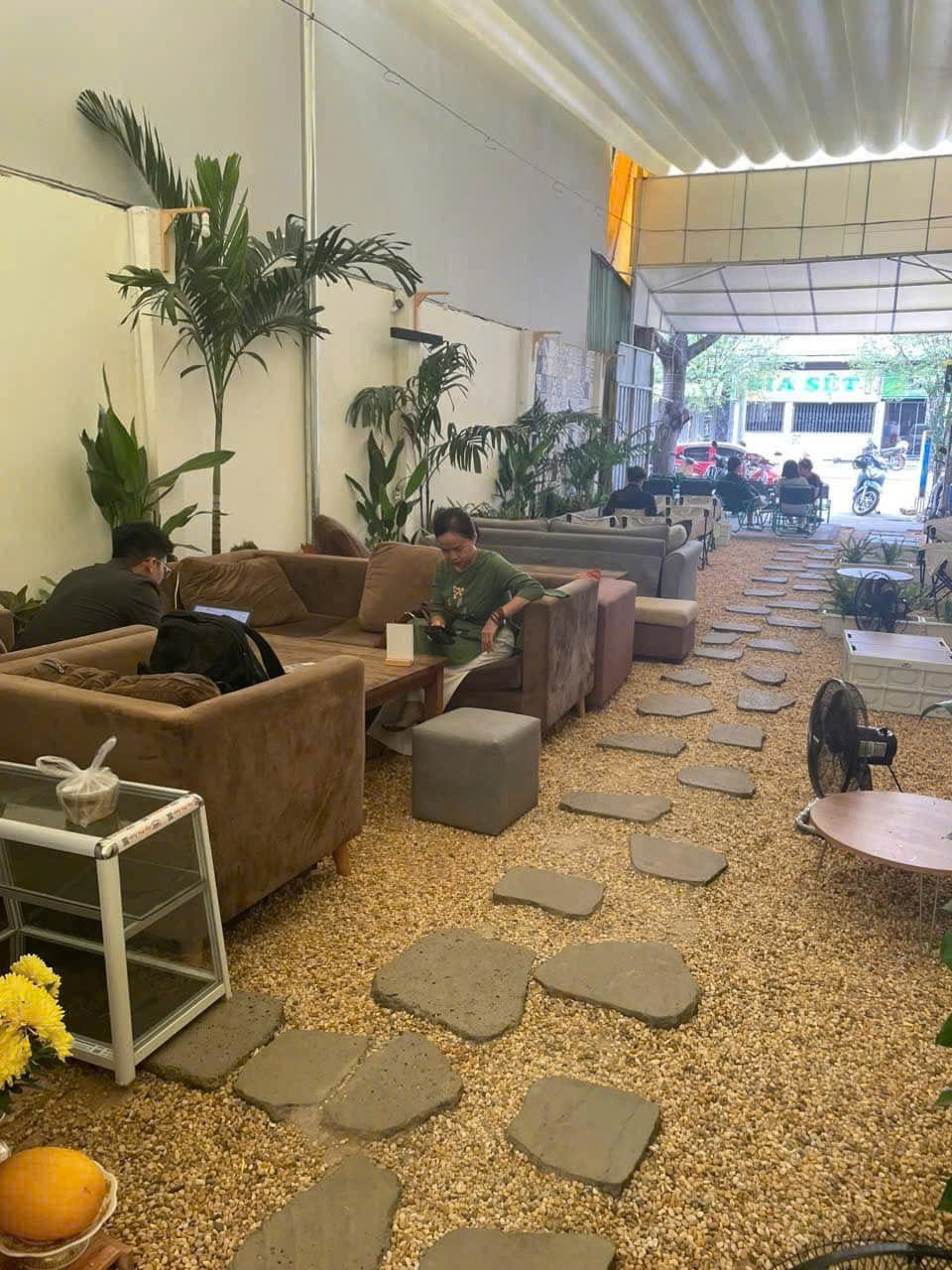 Sang quán cafe chill mặt tiền Man Thiện, Hiệp Phú, Thủ Đức