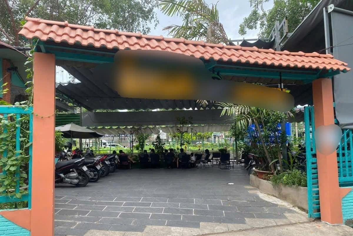 Sang nhượng quán cà phê sân vườn mặt đường tàu Phạm Văn Đồng, Linh Đông, Thủ Đức.