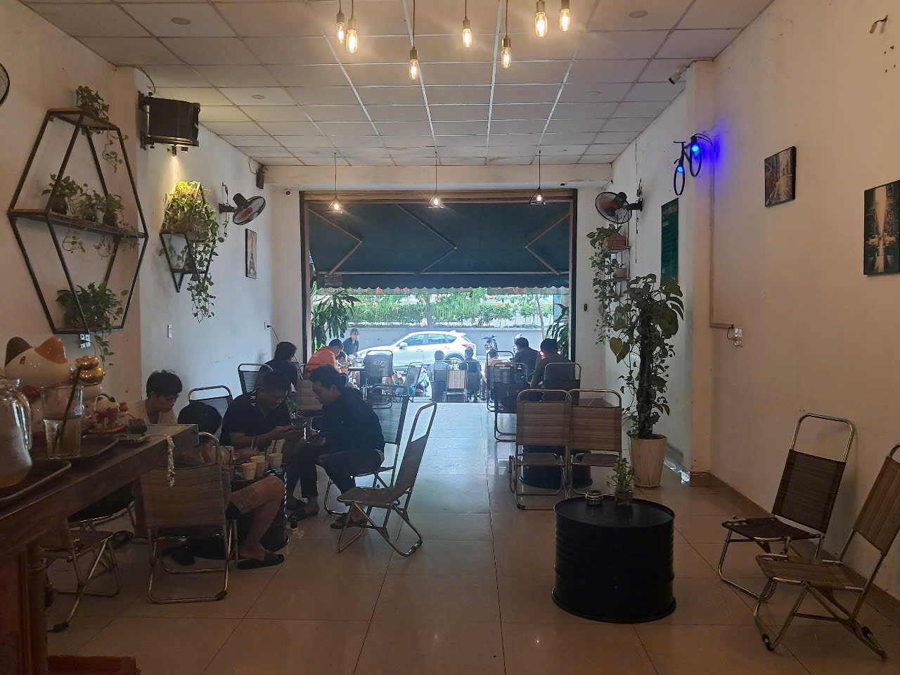 Sang quán cafe ngay 2 khu chung cư, Phường Tam Phú, Thủ đức 