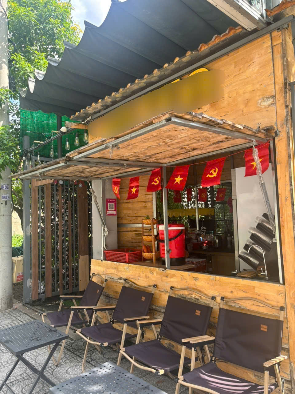 Sang quán cafe đối diện trường THCS, THPT, Phước Long B, Thủ Đức