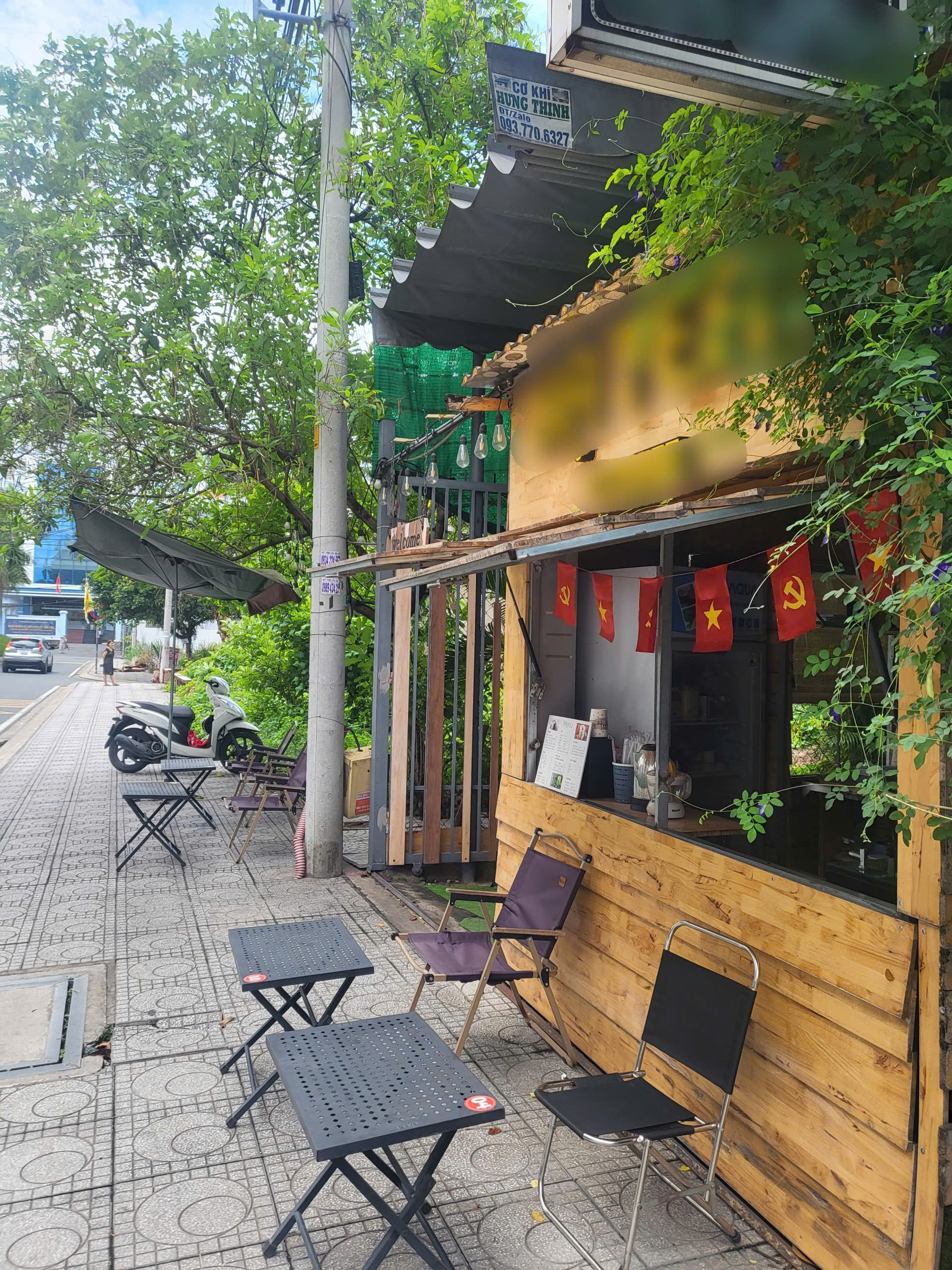 Sang quán cafe đối diện trường học – Phường Phước Long, Thủ Đức