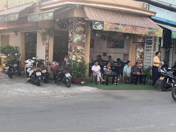 Sang quán cafe quận Bình Tân 121 Trương Phước Phan