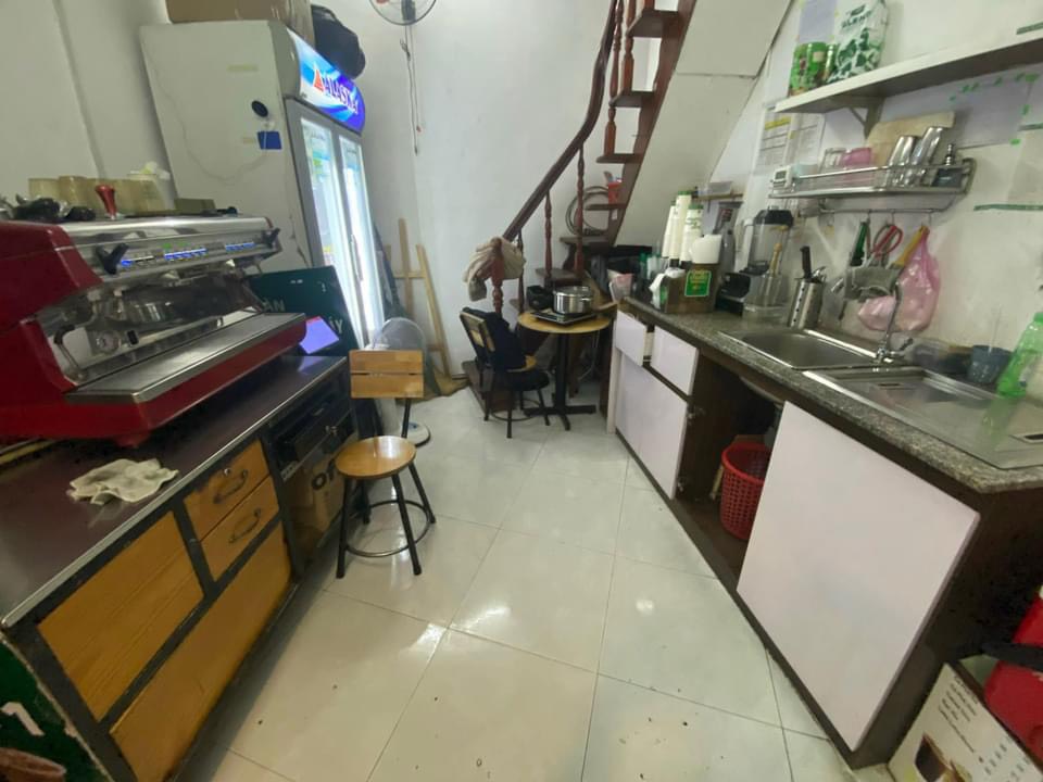 Sang quán Café nhượng quyền thương hiệu Laha/ thanh lý tại 299a Lê Văn sỹ, Quận 3.