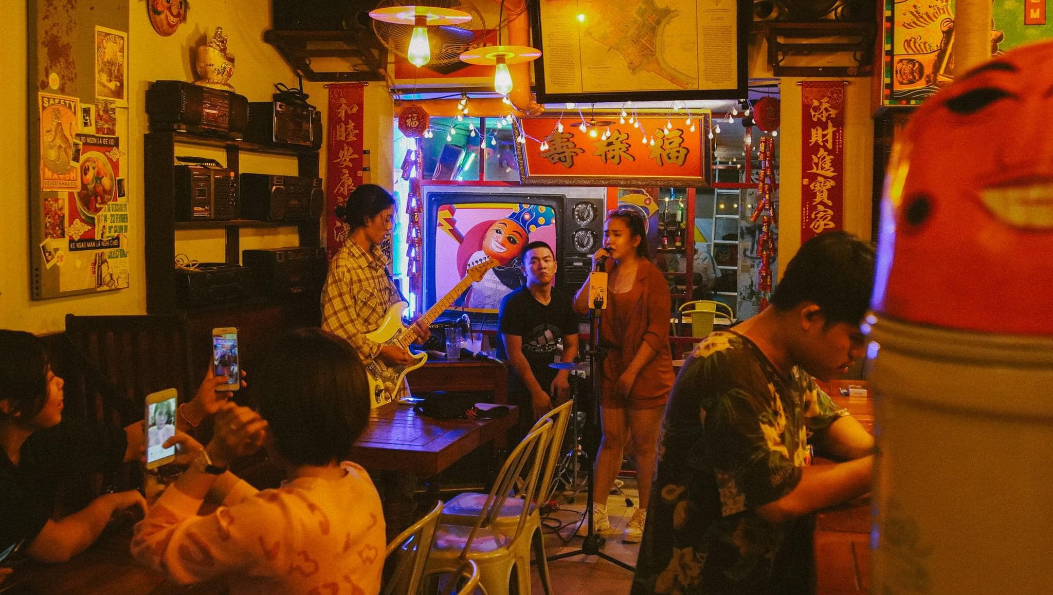 Sang Quán Cafe Quận 3 Hẻm Ông Thổ Địa Quận