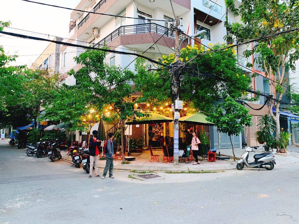 Sang quán cafe Đại Học Văn Lang CS 3
